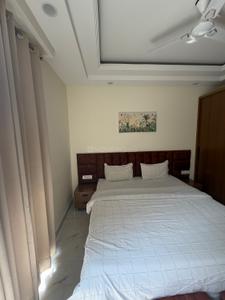 Bedroom Image of 1300 Sq.ft 1 BHK Builder Floor for rent in Sector 55 Gurgaon for Rs. 44000