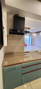 Kitchen Image of 1000 Sq.ft 2 BHK Apartment / Flat for rent in Oxy Beaumonde, Viman Nagar Pune for Rs. 45000
