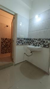 Bathroom Image of 1050 Sq.ft 2 BHK Apartment / Flat for sale in Vasna Vadodara for Rs. 4200000