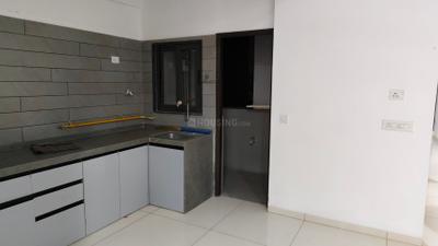 Kitchen Image of 2034 Sq.ft 3 BHK Apartment / Flat for rent in The Centrium, Memnagar Ahmedabad for Rs. 45000