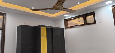 Bedroom Image of 950 Sq.ft 3 BHK Builder Floor for sale in Govindpuri Extension New Delhi for Rs. 9500000