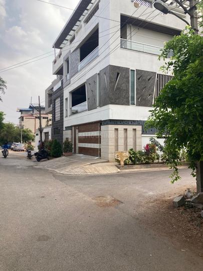 Sir M Vishweshwaraiah Layout 4th Block Main Image 1