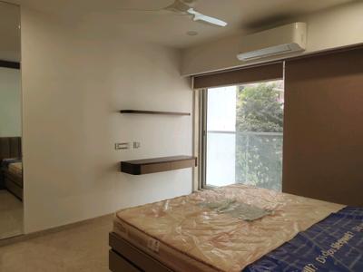 Bedroom Image of 1400 Sq.ft 3 BHK Apartment / Flat for sale in Ajmera Prive, Vile Parle West Mumbai for Rs. 71500000
