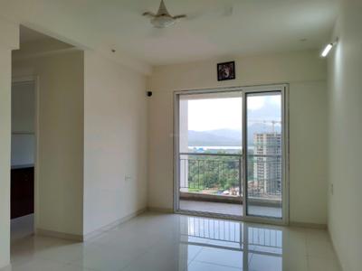 Living Room Image of 690 Sq.ft 2 BHK Apartment / Flat for sale in The Atmosphere Phase 1, Mulund West Mumbai for Rs. 19900000
