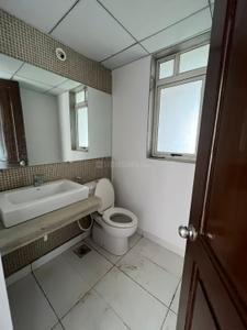Bathroom Image of 2450 Sq.ft 3 BHK Apartment / Flat for sale in Marvel Isola, Mohammed Wadi Pune for Rs. 18000000