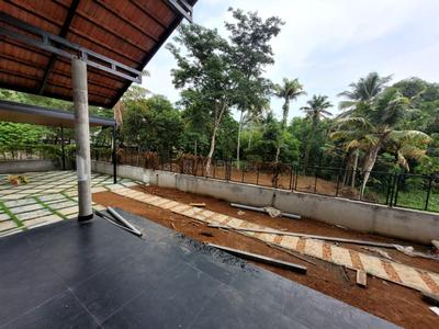 Balcony Image of 4500 Sq.ft 4 BHK Independent House for sale in Thevakkal Kochi for Rs. 35000000