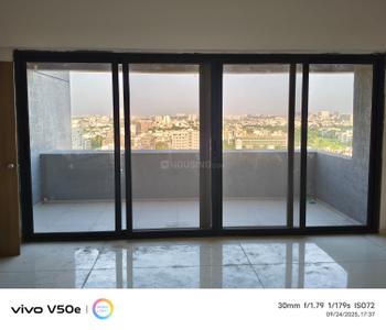 Bedroom Image of 2500 Sq.ft 4 BHK Penthouse for sale in New Alkapuri Vadodara for Rs. 15000000