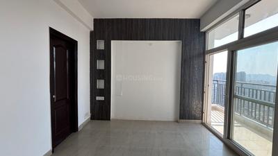 Balcony Image of 1080 Sq.ft 2.5 BHK Apartment / Flat for sale in Nirala Estate , Noida Extension Greater Noida for Rs. 10351000