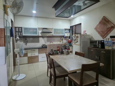 Kitchen Image of 2025 Sq.ft 3 BHK Apartment / Flat for sale in Science City Ahmedabad for Rs. 16500000