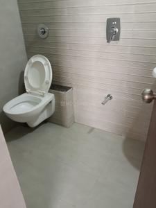 Bathroom Image of 700 Sq.ft 2 BHK Apartment / Flat for rent in Lotus Heights, Isanpur Ahmedabad for Rs. 30000