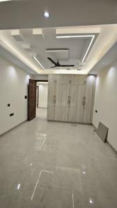 Bedroom Image of 2200 Sq.ft 3 BHK Builder Floor for rent in Sector 122 Noida for Rs. 48000