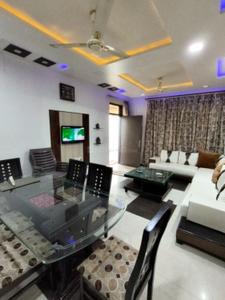 Hall Image of 1128 Sq.ft 3 BHK Apartment / Flat for rent in Parsvnath Prerna, Tajganj Agra for Rs. 25000