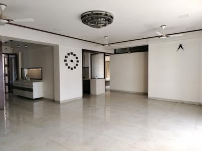 Living Room Image of 4500 Sq.ft 4 BHK Apartment / Flat for sale in Siddhi Grandeur, Kharghar Navi Mumbai for Rs. 47500000