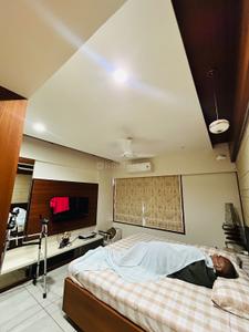 Bedroom Image of 3150 Sq.ft 4 BHK Apartment / Flat for sale in Satyamev Elysium, Sola Ahmedabad for Rs. 35000000
