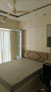 Bedroom Image of 750 Sq.ft 2 BHK Apartment / Flat for rent in Lodha Amara, Kolshet Thane for Rs. 55000
