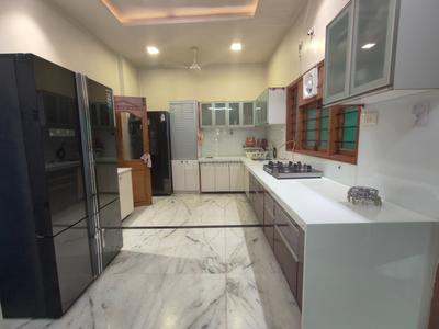 Kitchen Image of 6840 Sq.ft 5 BHK Villa for sale in Satellite Ahmedabad for Rs. 135000000