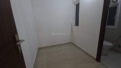 Bedroom Image of 1695 Sq.ft 3.5 BHK Apartment / Flat for sale in Gulshan Ikebana, Sector 143 Noida for Rs. 22100000