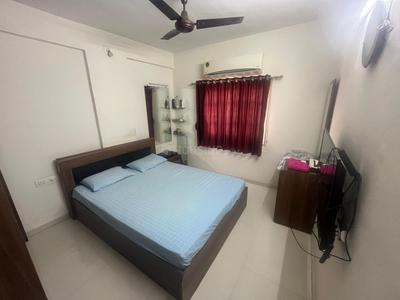 Bedroom Image of 1125 Sq.ft 2 BHK Apartment / Flat for sale in Shyamal Ahmedabad for Rs. 5800000