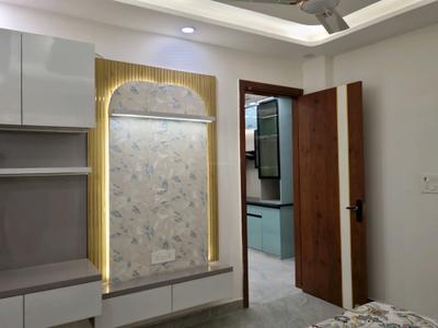 Bedroom Image of 1350 Sq.ft 4 BHK Apartment / Flat for sale in Chandra Park New Delhi for Rs. 11500000