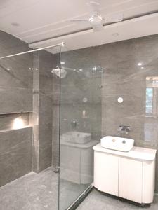 Common Bathroom Image of 3150 Sq.ft 4 BHK Builder Floor for sale in Ultra Luxury Builder Floor, Sector 85 Faridabad for Rs. 32000000