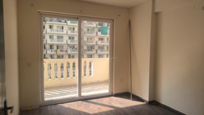 Bedroom Image of 1265 Sq.ft 2.5 BHK Apartment / Flat for sale in Royal Heritage, Sector 70 Faridabad for Rs. 7600000