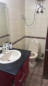 Bathroom Image of 200 Sq.ft 1 RK Studio for rent in Arun Vihar, Sector 37 Noida for Rs. 16000