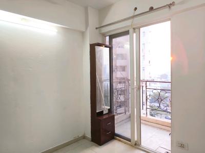 Bedroom Image of 700 Sq.ft 2 BHK Apartment / Flat for sale in Signature Global The Millennia, Sector 37C Gurgaon for Rs. 6800000