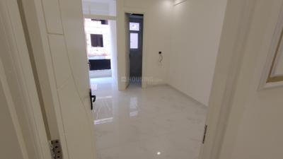 Bedroom Image of 1600 Sq.ft 3 BHK Apartment / Flat for sale in Sector 104 Noida for Rs. 7400000