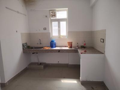 Kitchen Image of 450 Sq.ft 1 BHK Apartment / Flat for rent in ROF Amaltas, Sector 92 Gurgaon for Rs. 13000
