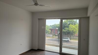Bedroom Image of 3620 Sq.ft 4 BHK Builder Floor for rent in Independent Floors At DLF Garden City, Sector 92 Gurgaon for Rs. 58000