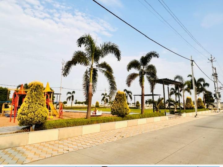 Shri Krishna Premium Corridor Main Image 1