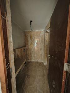 Bathroom Image of 4000 Sq.ft 4 BHK Apartment / Flat for sale in Raiaskaran, Andheri West Mumbai for Rs. 180000000