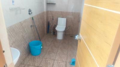 Bathroom Image of 600 Sq.ft 1 BHK Builder Floor for rent in HSR Layout Bengaluru for Rs. 33000