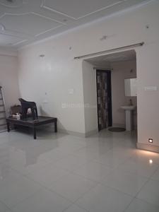 Living Room Image of 1600 Sq.ft 2 BHK Builder Floor for rent in Eldeco Udyan Suraksha Enclave, South City Lucknow for Rs. 15000