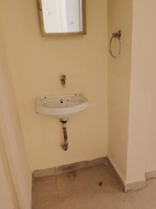 Bathroom Image of 850 Sq.ft 2 BHK Apartment / Flat for rent in Ghansoli Navi Mumbai for Rs. 38000