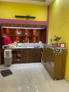 Kitchen Image of 1500 Sq.ft 5 BHK Builder Floor for sale in Parnasree Pally Kolkata for Rs. 8800000