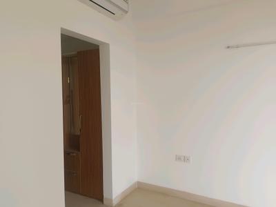 Bedroom Image of 2450 Sq.ft 3 BHK Apartment / Flat for sale in Puri Emerald Bay, Sector 104 Gurgaon for Rs. 33500000