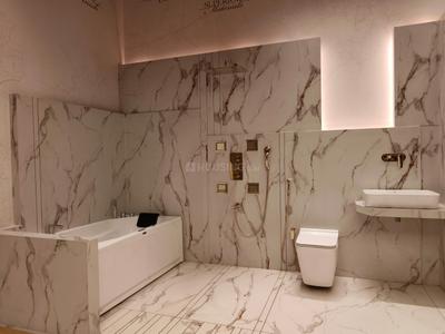 Bathroom Image of 3800 Sq.ft 4 BHK Apartment / Flat for sale in Kharghar Navi Mumbai for Rs. 42000000