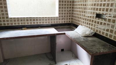 Kitchen Image of 750 Sq.ft 2 BHK Apartment / Flat for sale in Keshtopur Kolkata for Rs. 3500000
