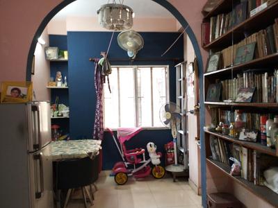 Living Room Image of 890 Sq.ft 2 BHK Apartment / Flat for sale in Prantik Apartment, Paschim Barisha Kolkata for Rs. 3200000