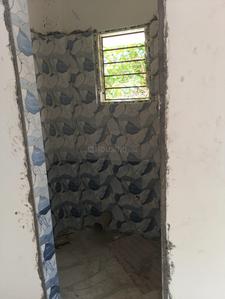 Bathroom Image of 700 Sq.ft 2 BHK Apartment / Flat for sale in Boral Kolkata for Rs. 2400000