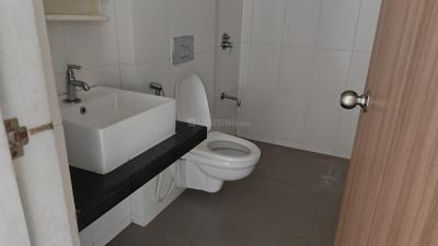 Image of 1000 Sq.ft 3 BHK Apartment / Flat for rent in Godrej Emerald, Thane West, Thane for Rs. 34000