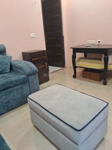 Bedroom Image of 1950 Sq.ft 4 BHK Apartment / Flat for rent in Chinar Park Kolkata for Rs. 40000