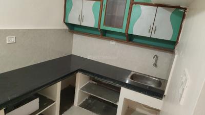 Kitchen Image of 600 Sq.ft 1 BHK Builder Floor for rent in Sukhliya Indore for Rs. 9500