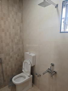Bathroom Image of 1350 Sq.ft 3 BHK Independent House for rent in Omkar Nagar Nagpur for Rs. 26000