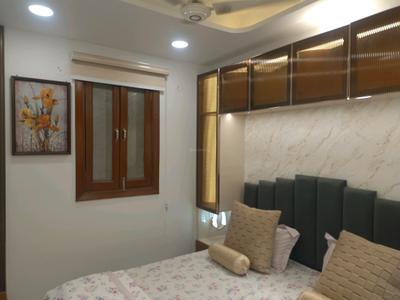 Bedroom Image of 600 Sq.ft 2 BHK Builder Floor for rent in Dwarka Mor New Delhi for Rs. 22500