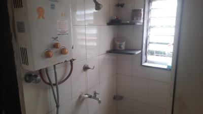 Bathroom Image of 422 Sq.ft 1 RK Apartment / Flat for rent in Kashish Park Tower, Dharamveer Nagar Thane for Rs. 18000