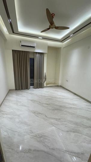 Adore Presidential World Main Image 1