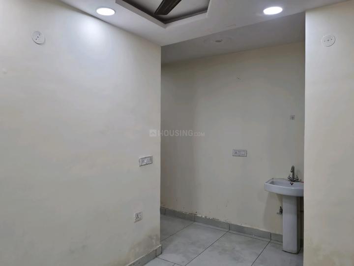 Bhagwati Garden, Dwarka Mor Bedroom 1