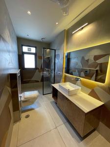 Bathroom Image of 4500 Sq.ft 4 BHK Builder Floor for sale in Sector 15 Faridabad for Rs. 45000000